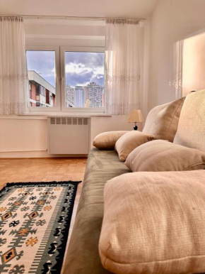 Dyana apartment
